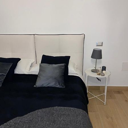 Pvteoli Suite Pozzuoli Bagian luar foto